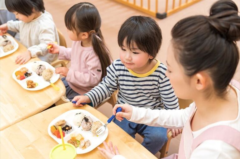 幼稚園に給食が必要な理由とは？
